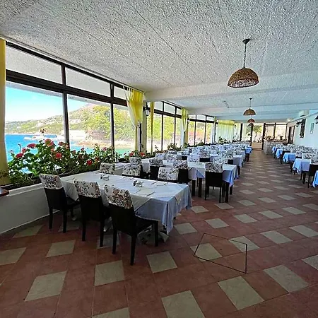 Plat Appart hôtel Mlini
